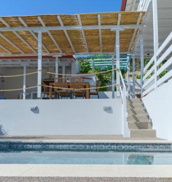 Pool & Terrace - BBQ